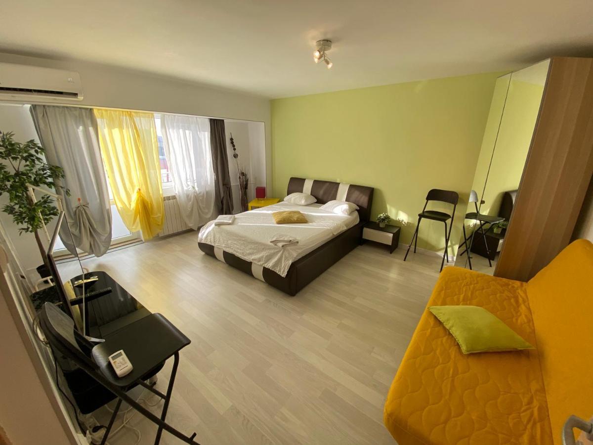 New Green Apartment Studio 1 Bucureşti Ngoại thất bức ảnh